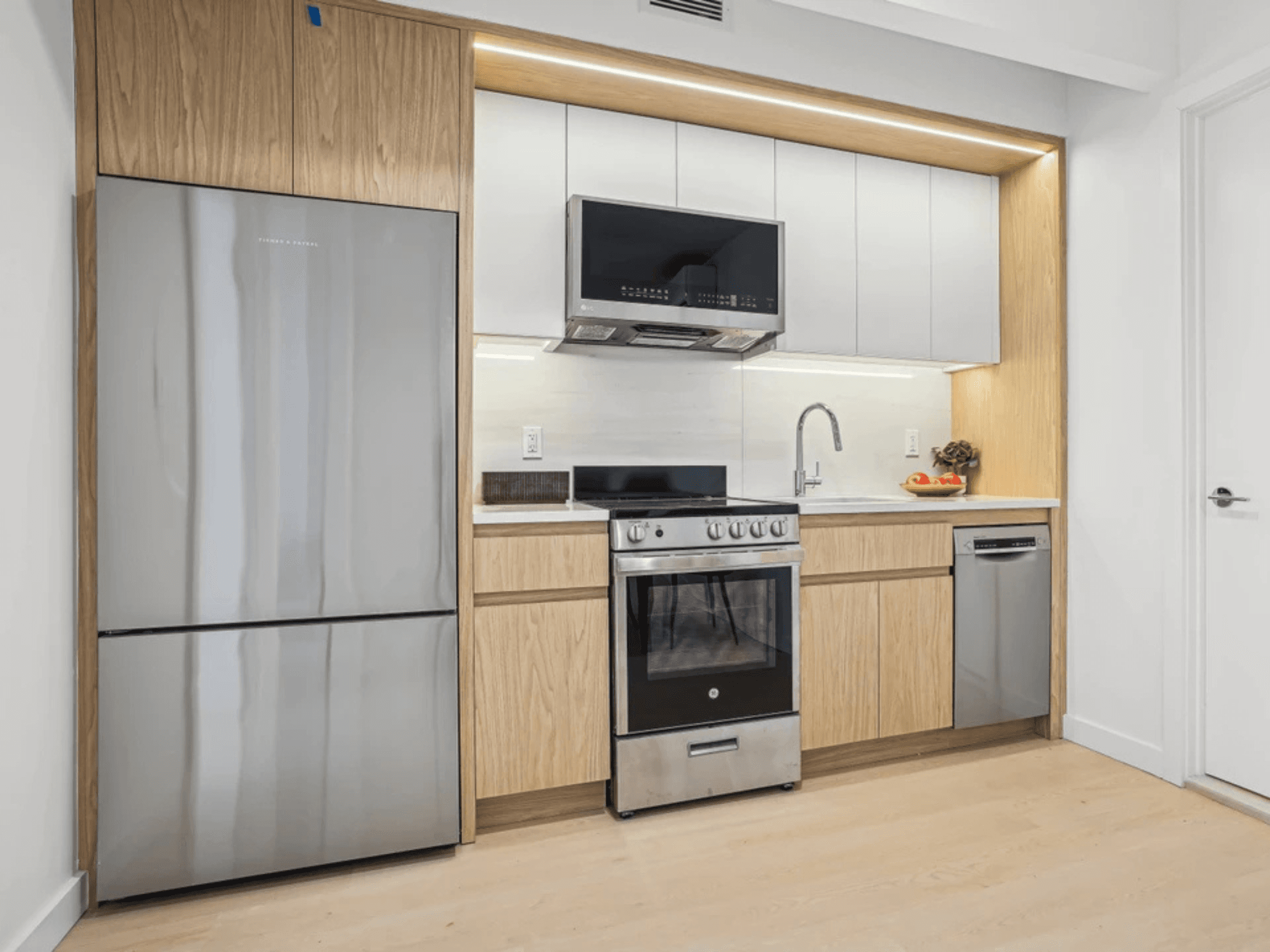 132-134 Waverly Ave, Clinton Hill, Brooklyn — image 4 of 6